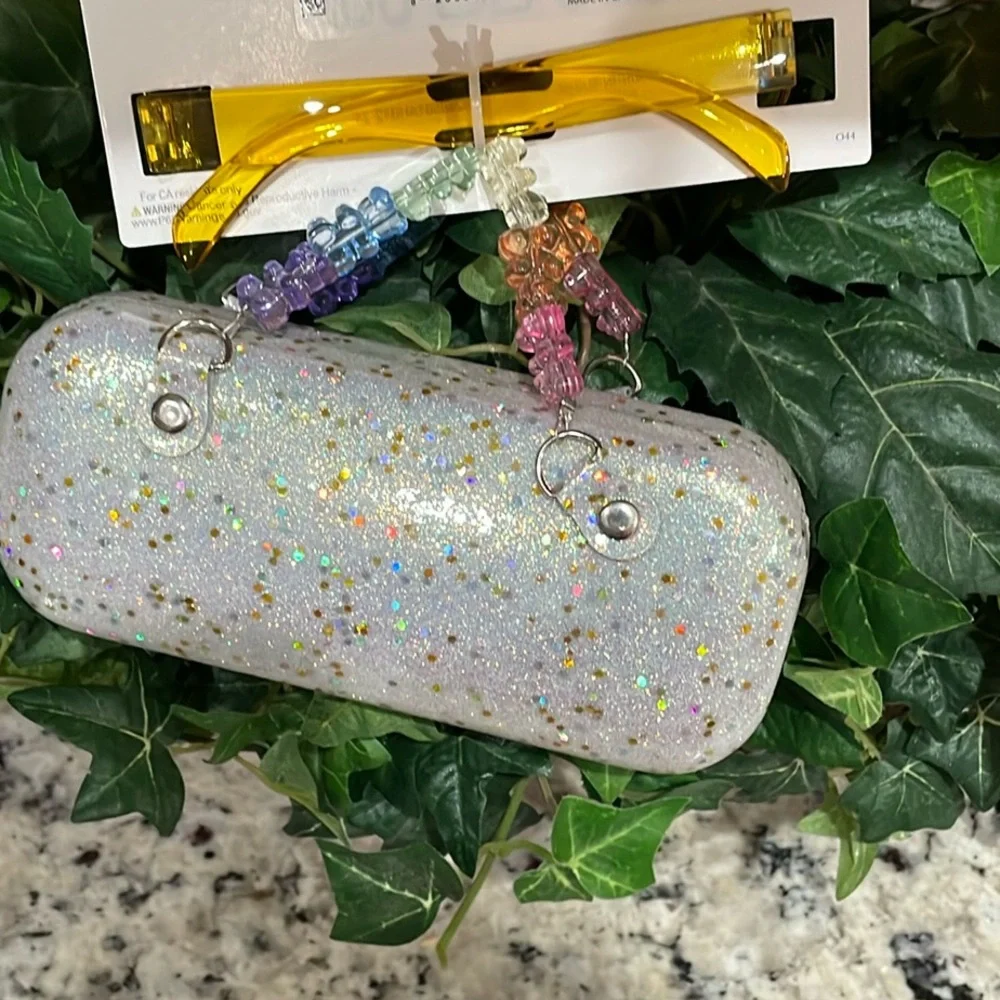 💗 NWT Pink Glitter CareBear Kids Sunglasses +fancy case Wonder Nation Brand New